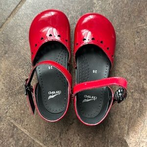 Dansko patent Mary Jane little girl size 28